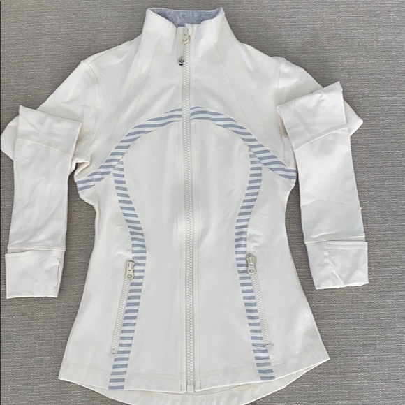 Lululemon Womens Define jacket - Picture 3 of 6